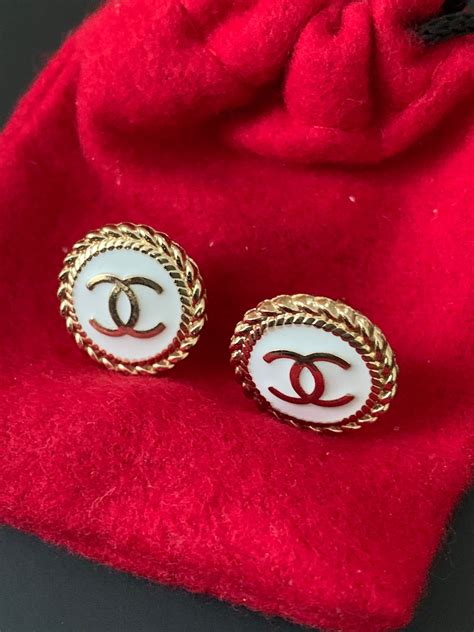 bouton chanel